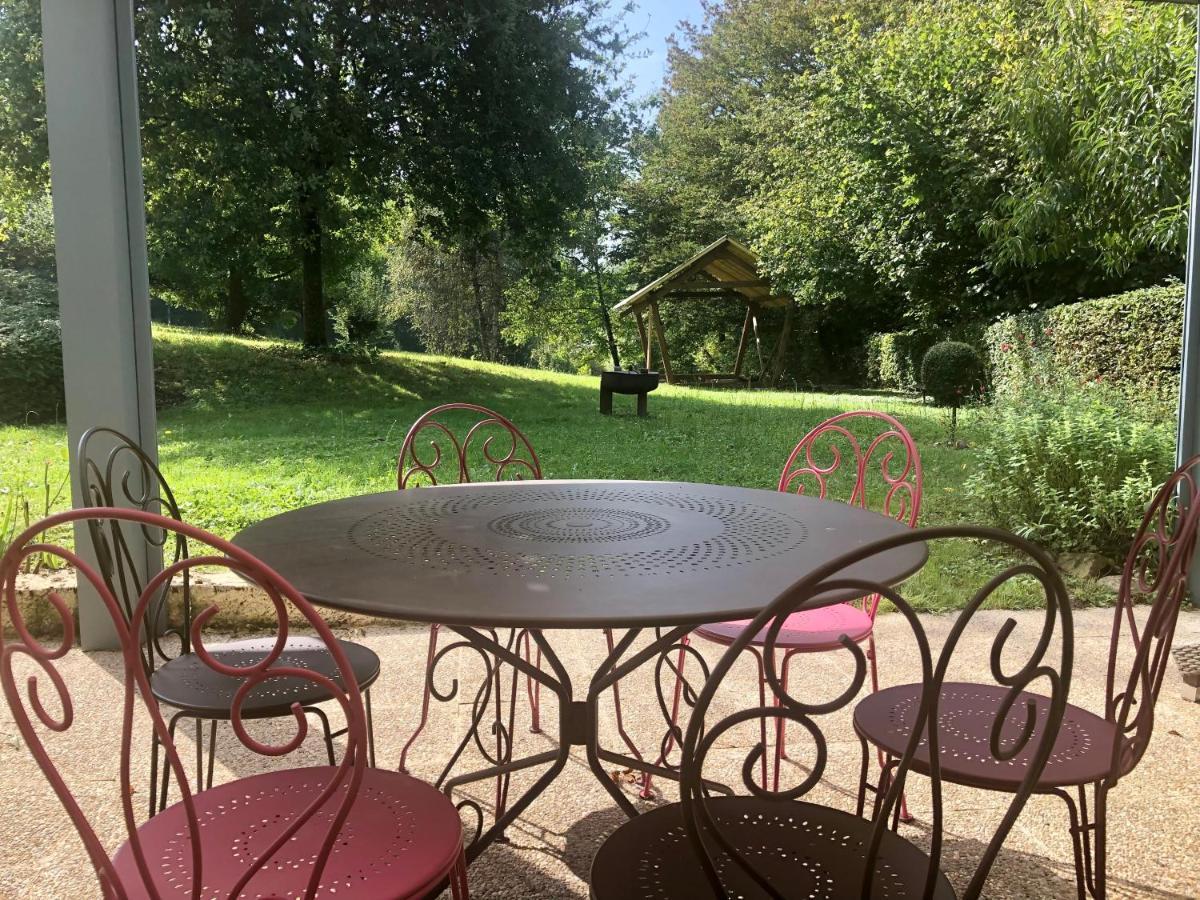 Havre de paix et de verdure proche Walibi et A43 Corbelin Extérieur photo