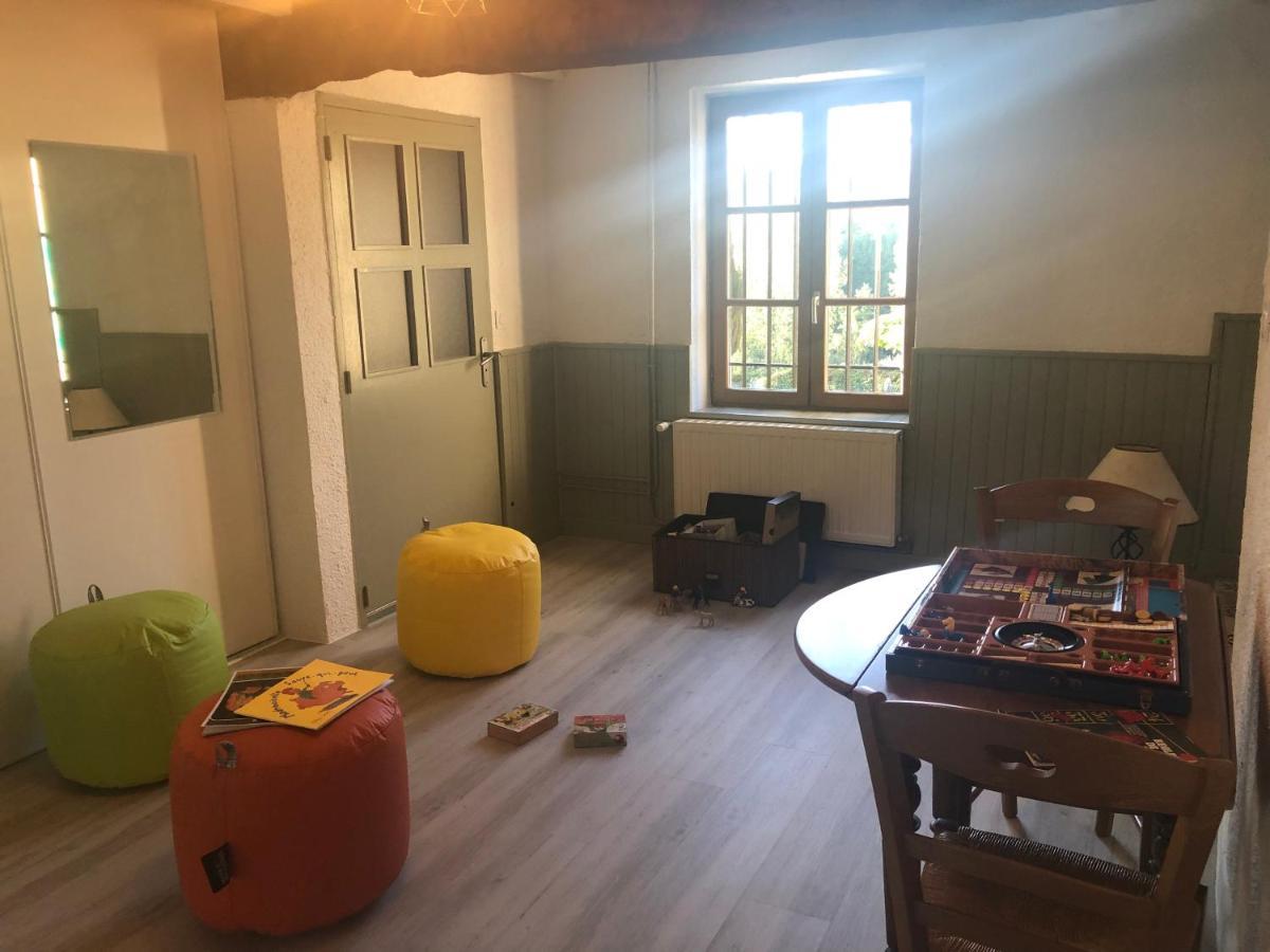 Havre de paix et de verdure proche Walibi et A43 Corbelin Extérieur photo